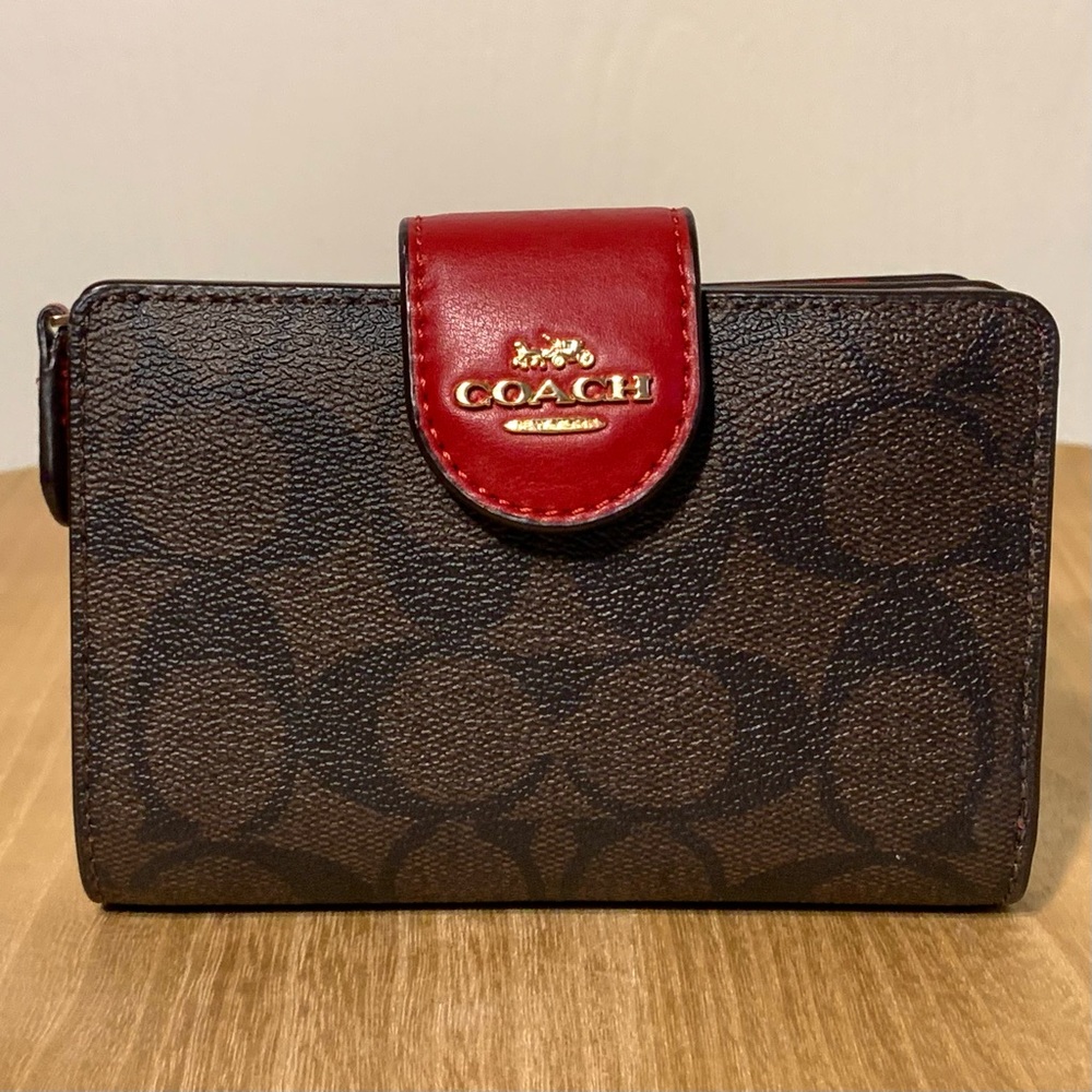 Coach Medium Corner Zip Wallet In Signature Canvas Brown/Red